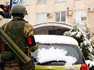 Военнослужащий в Луганске