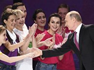 Президент РФ В. Путин принял участие в церемонии вручения премии "Доброволец России - 2017" Президент РФ В. Путин принял участие в церемонии вручения премии "Доброволец России - 2017"