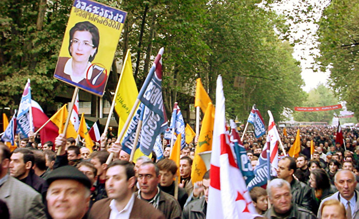 Митинг на площади Свободы в Тбилиси