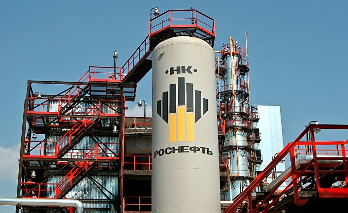 На территории ОАО «НК «Роснефть» Комсомольский НПЗ»