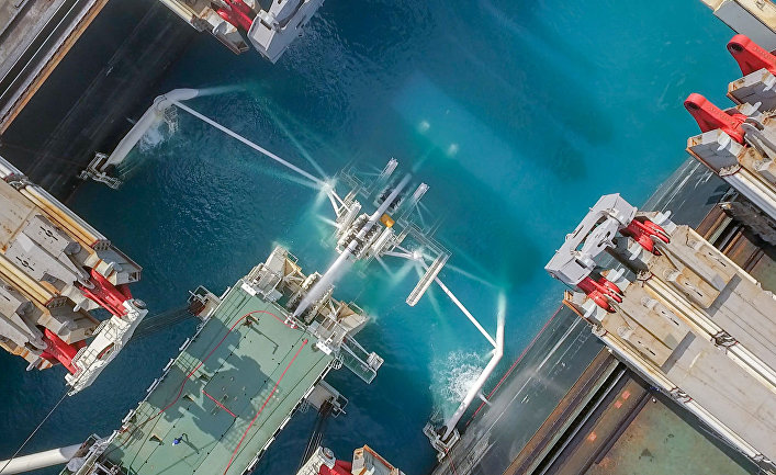 Укладка труб газопровода «Турецкий поток»