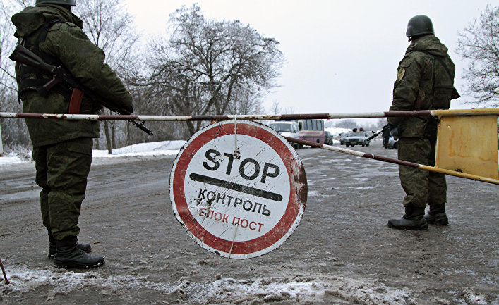Блок-пост на окраине Горловки Донецкой области