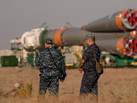 Ракета «Союз» на космодроме Байконур Ракета «Союз» на космодроме Байконур