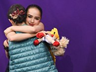 Евгения Медведева и Алина Загитова Евгения Медведева и Алина Загитова