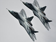 Истребители Т-50 на Международном авиационно-космическом салоне МАКС-2013 в Жуковском Истребители Т-50 на Международном авиационно-космическом салоне МАКС-2013 в Жуковском