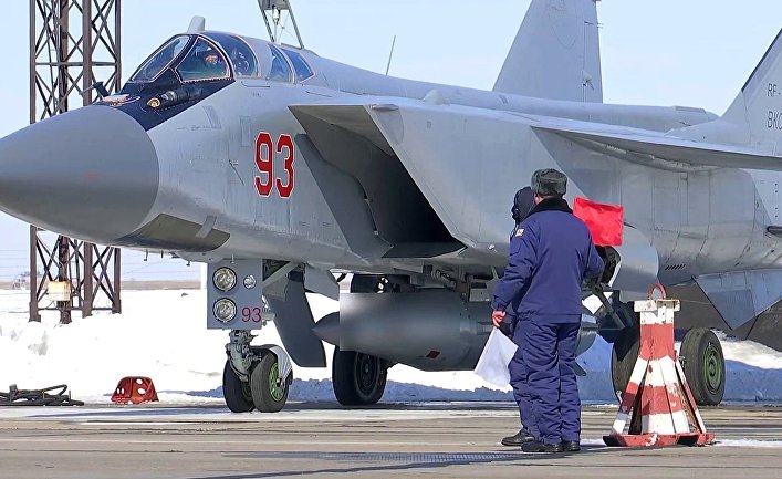 МиГ-31 ВКС провел учебный пуск гиперзвуковой ракеты "Кинжал" МиГ-31 ВКС провел учебный пуск гиперзвуковой ракеты "Кинжал"