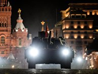 Танк Т-14 "Армата" на репетиции военного парада на Красной площади в Москве. 2017 год Танк Т-14 "Армата" на репетиции военного парада на Красной площади в Москве. 2017 год