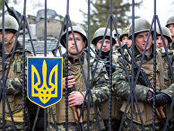 Украинские военные на территории военной базы в селе Перевальное недалеко от Симферополя Украинские военные на территории военной базы в селе Перевальное недалеко от Симферополя