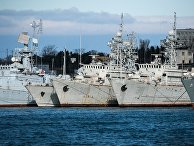 Корабли, которые ранее входили в состав военно-морских сил Украины, в бухте Севастополя. 13 января 2017 Корабли, которые ранее входили в состав военно-морских сил Украины, в бухте Севастополя. 13 января 2017
