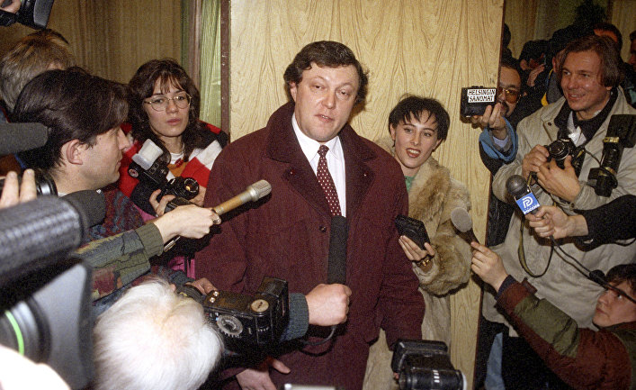 Председатель партии «Яблоко» Григорий Явлинский, 1995 год