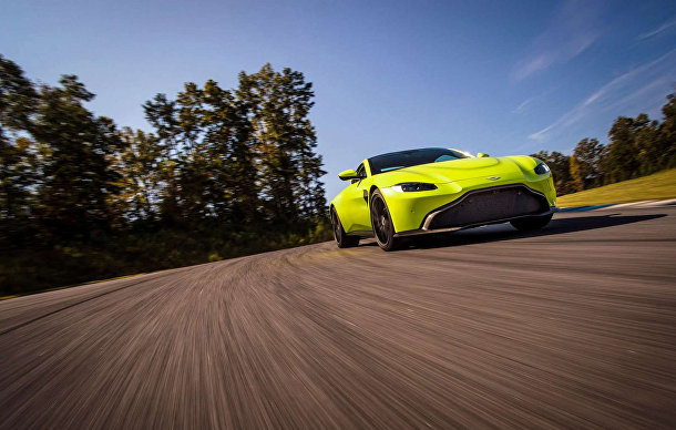 Aston Martin Vantage