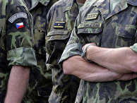 Учения НАТО Saber Junction Exercise в Хохенфельсе на юге Германии Учения НАТО Saber Junction Exercise в Хохенфельсе на юге Германии