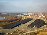 Трубы для строительства газопровода "Северный поток - 2" недалеко от порта Мукран, Германия Трубы для строительства газопровода "Северный поток - 2" недалеко от порта Мукран, Германия