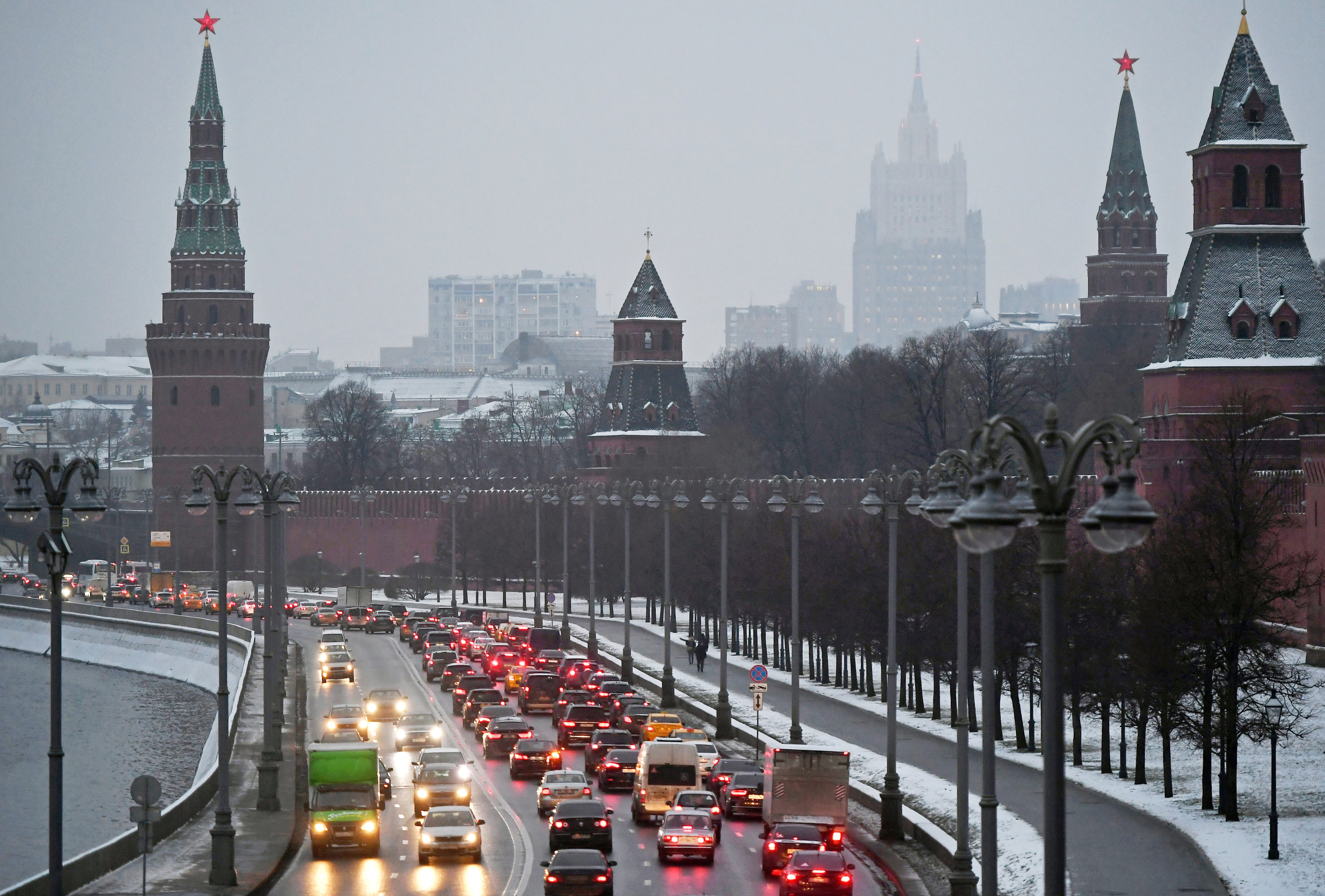 Neue Zürcher Zeitung(Швейцария): большей части российских автомобилей грозит запрет на передвижение по Москве
