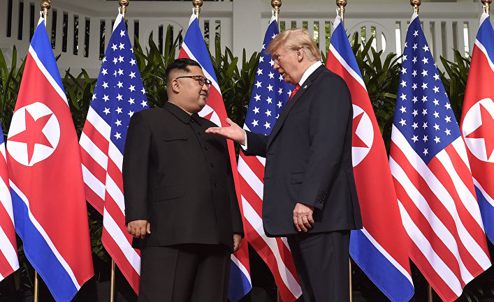 Трамп и Ким Чен Ын на саммите. 12.06.2018