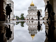 Архангельский собор на Соборной площади Московского Кремля Архангельский собор на Соборной площади Московского Кремля