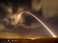 Израильская противоракетная система «железный купол» перехватывает, запущенную со стороны сектора Газа ракету Израильская противоракетная система «железный купол» перехватывает, запущенную со стороны сектора Газа ракету