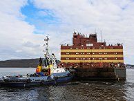 Встреча плавучего атомного энергоблока "Академик Ломоносов" в Мурманске Встреча плавучего атомного энергоблока "Академик Ломоносов" в Мурманске