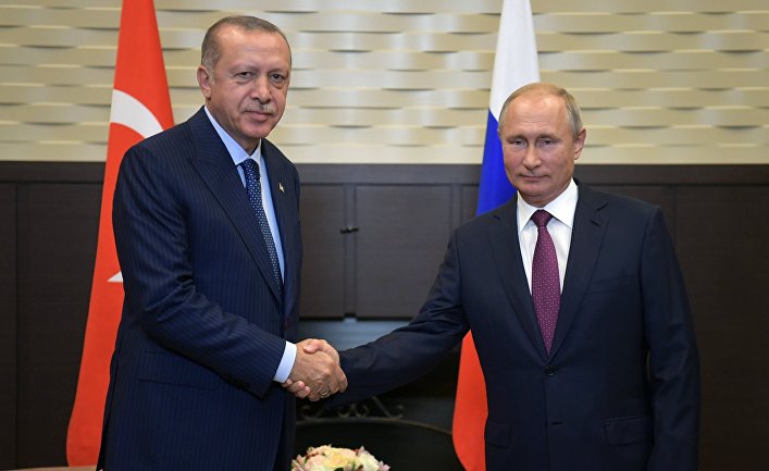 Владимир Путин и президент Турции Реджеп Тайип Эрдоган во время встречи в Сочи. 17 сентября 2018 Владимир Путин и президент Турции Реджеп Тайип Эрдоган во время встречи в Сочи. 17 сентября 2018