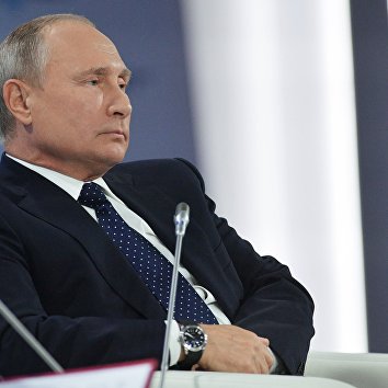 Президент РФ Владимир Путин на заседании клуба "Валдай" в Сочи Президент РФ Владимир Путин на заседании клуба "Валдай" в Сочи