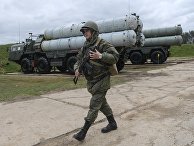 Учения подразделений зенитного ракетного полка в Московской области Учения подразделений зенитного ракетного полка в Московской области