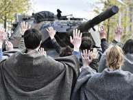 Участники акции протеста против планов построить танковый завод в Турции Участники акции протеста против планов построить танковый завод в Турции