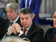 МИД ФРГ Зигмар Габриэль на деловом завтраке во время Мюнхенской конференции по безопасности. 17 февраля 2018 МИД ФРГ Зигмар Габриэль на деловом завтраке во время Мюнхенской конференции по безопасности. 17 февраля 2018