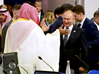 Президент РФ Владимир Путин рабочем заседании глав делегаций государств-участников «Группы двадцати» Президент РФ Владимир Путин рабочем заседании глав делегаций государств-участников «Группы двадцати»