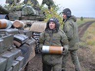 Военнослужащие 90-ой гвардейской танковой дивизии Военнослужащие 90-ой гвардейской танковой дивизии