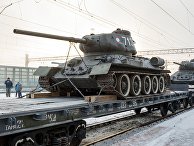 Прибытие эшелона с 30 танками Т-34 в Иркутск Прибытие эшелона с 30 танками Т-34 в Иркутск