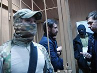 Рассмотрение ходатайства следствия о продлении срока ареста украинским морякам Рассмотрение ходатайства следствия о продлении срока ареста украинским морякам