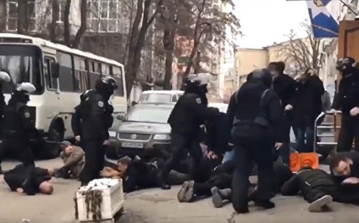 Ложись, бандера! Ложись, бандера!
