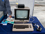 Компьютер Commodore 64 Компьютер Commodore 64