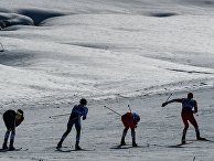 Александр Большунов (Россия) на дистанции масс-старта на 50 км Александр Большунов (Россия) на дистанции масс-старта на 50 км