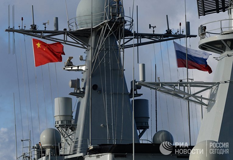 Российско-китайские военно-морские учения "Морское взаимодействие - 2017" Российско-китайские военно-морские учения "Морское взаимодействие - 2017"