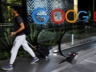 Логотип компании в офисе Google Сингапуре Логотип компании в офисе Google Сингапуре