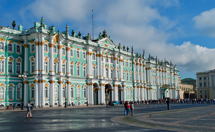 Зимний дворец в Санкт-Петербурге