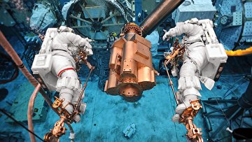 Выход в открытый космос с МКС