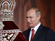 Президент РФ В.Путин и премьер-министр РФ Д.Медведев на пасхальном богослужении в храме Христа Спасителя Президент РФ В.Путин и премьер-министр РФ Д.Медведев на пасхальном богослужении в храме Христа Спасителя