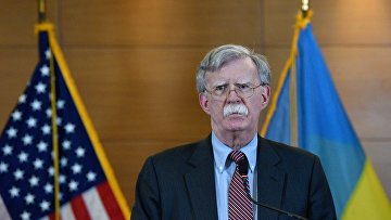 Пресс-конференция советника президента США по нацбезопасности Дж. Болтона