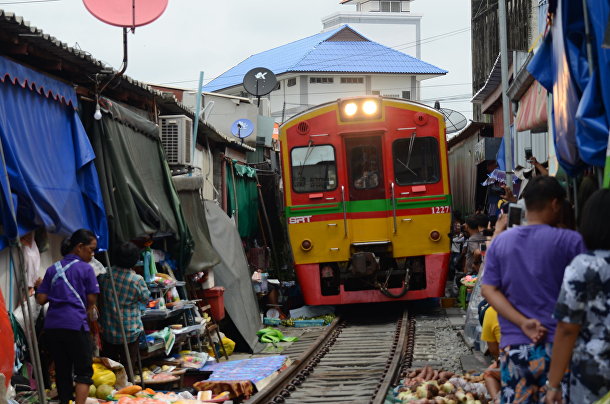 Поезд в Индии