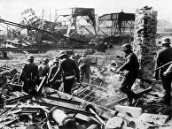 Немецкие солдаты на Вестерплатте, 2 сентября 1939 года Немецкие солдаты на Вестерплатте, 2 сентября 1939 года