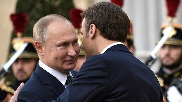 Главред (Украина): выяснилось, о чем говорил Макрон с Путиным