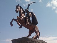 Памятник Кёроглы в городе Хачмаз (Азербайджан). Памятник Кёроглы в городе Хачмаз (Азербайджан).