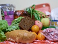 Продукты на столе Продукты на столе