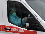 Машина скорой медицинской помощи на территории Клинической инфекционной больницы им. С. П. Боткина Машина скорой медицинской помощи на территории Клинической инфекционной больницы им. С. П. Боткина