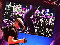 Эротическая VR игра на ярмарке Venus Fair в Берлине, Германия Эротическая VR игра на ярмарке Venus Fair в Берлине, Германия