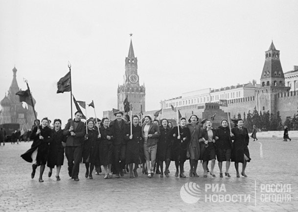 Москва 9 мая 1945 года фото