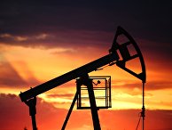 Работа нефтяных станков - качалок Работа нефтяных станков - качалок