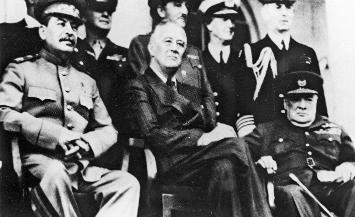 Иосиф Сталин, Франклин Рузвельт и Уинстон Черчиль